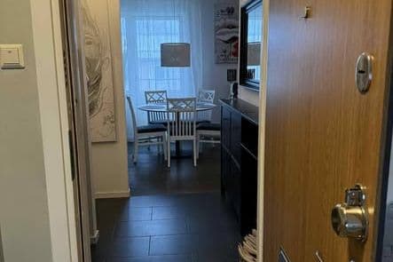 Rymlig 1,5:a med balkong i Sköndal