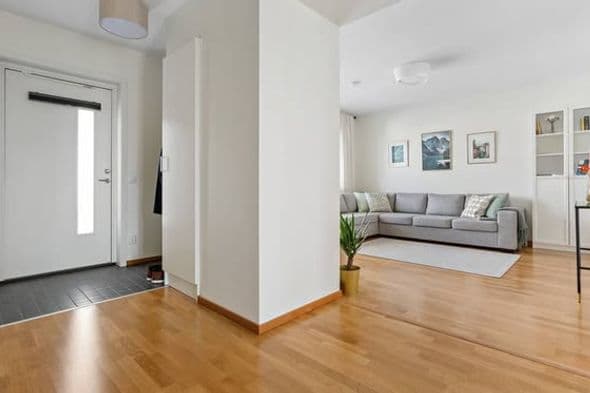 Charmig 2:a centralt i Stockholm