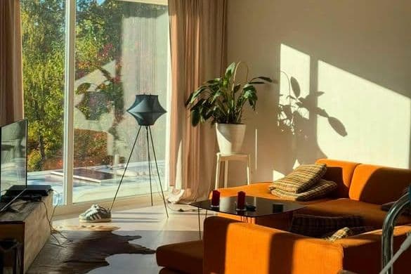 Stort rum i chill kollektiv nära stan