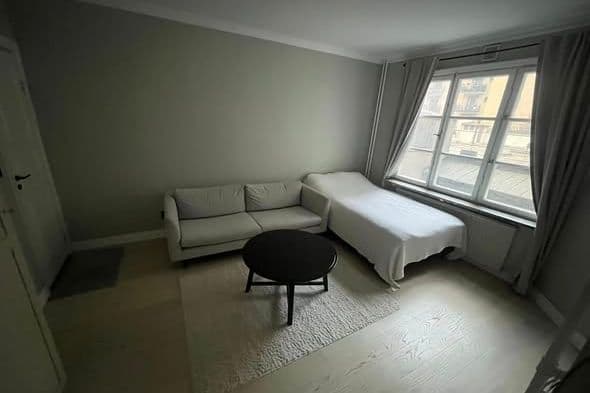 Möblerad 1:a i Vasastan uthyres