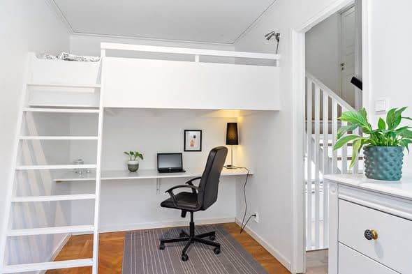 Room in villa near subway, Stockholm